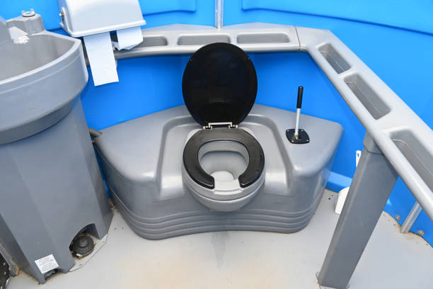 Portable Toilet Options We Offer in Cypress Landing, NC